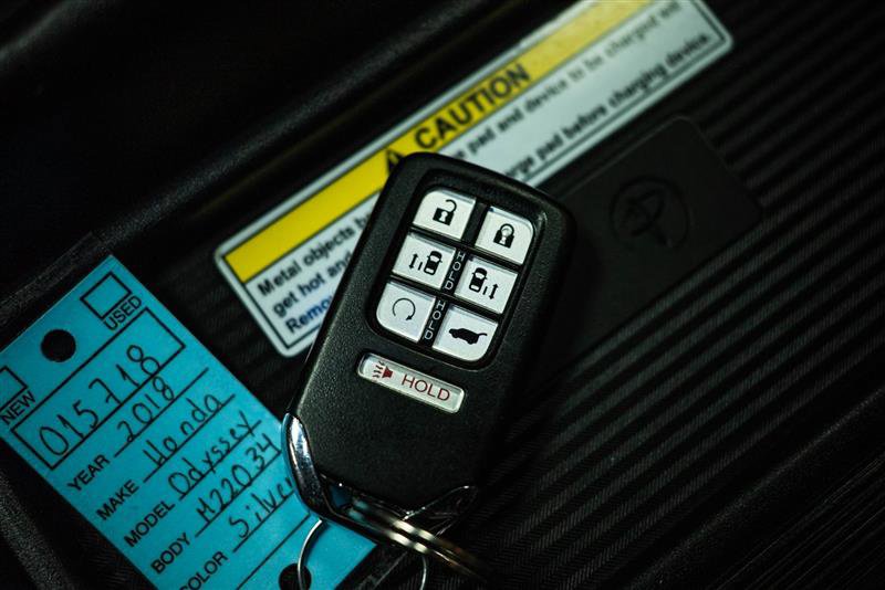 Used 2018 Honda Odyssey Elite image 25