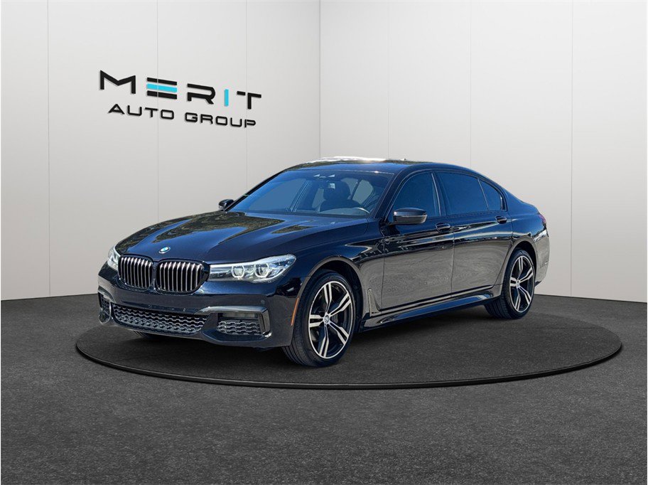 Used 2019 BMW 740i 740i Sedan 4D w/ M Sport Package image 4