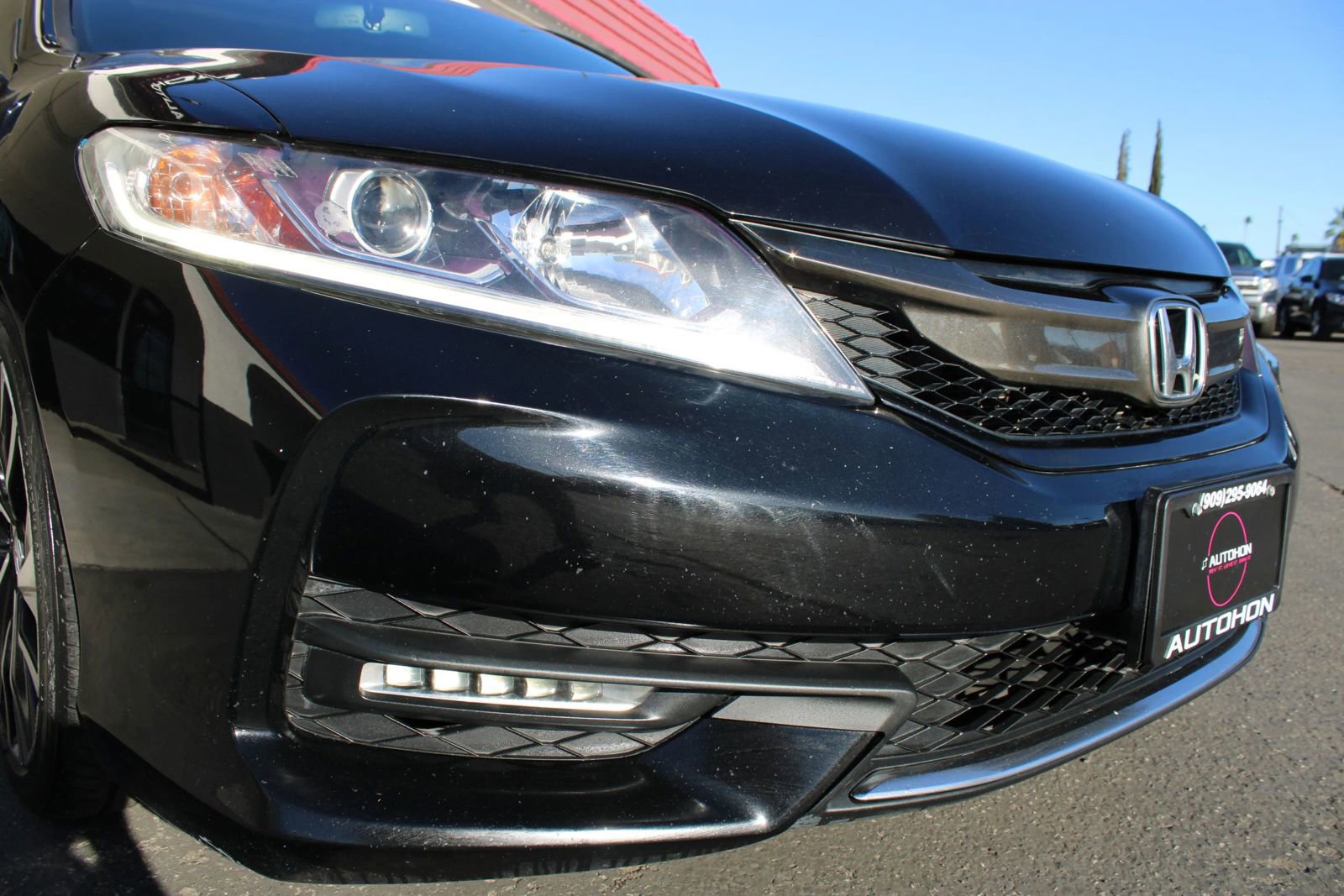 Used 2017 Honda Accord EX-L image 11