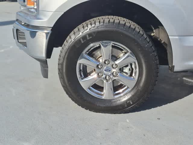 Used 2020 Ford F150 XLT w/ Equipment Group 302A Luxury AWD/4WD image 14