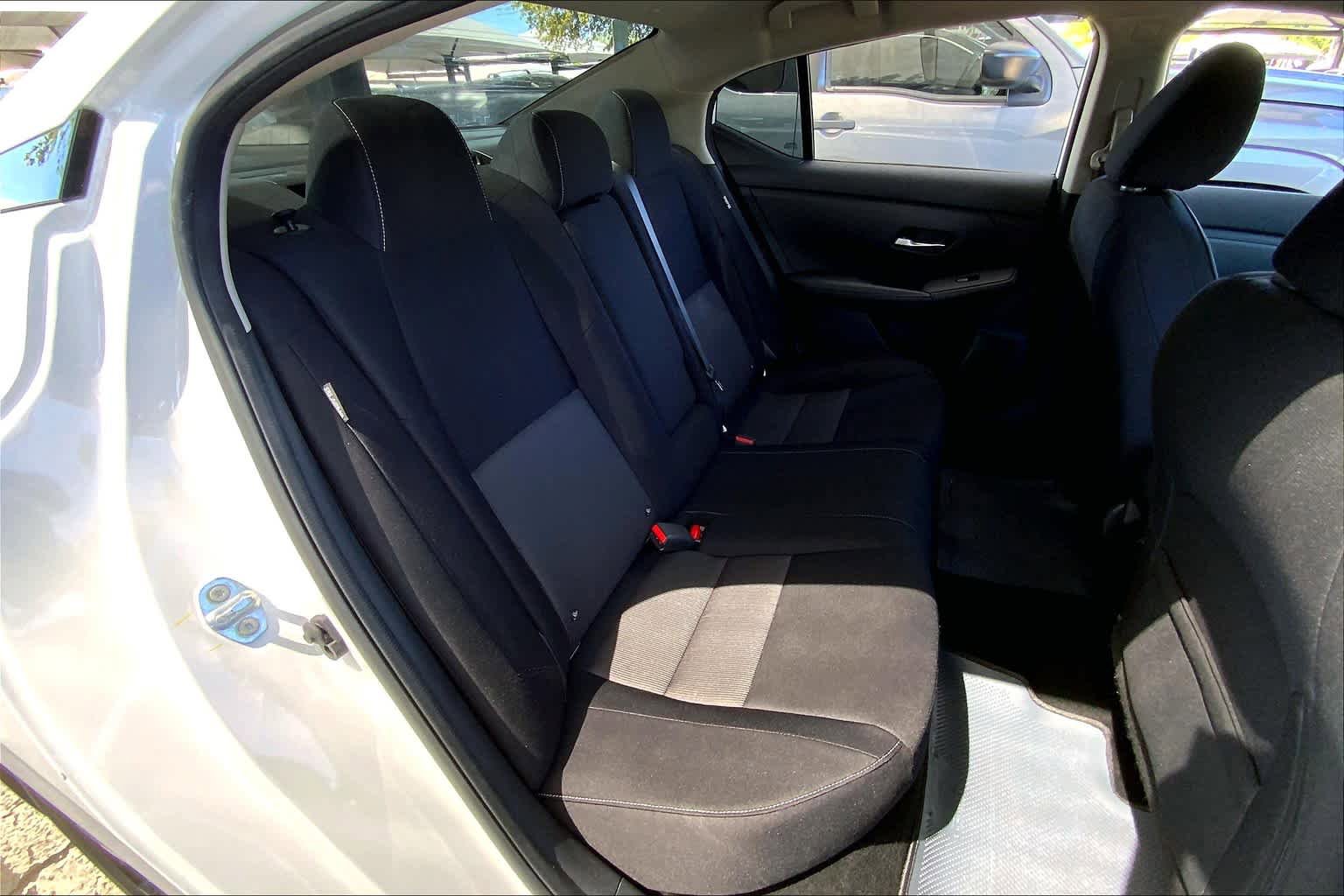 Used 2021 Nissan Sentra SV FWD image 20