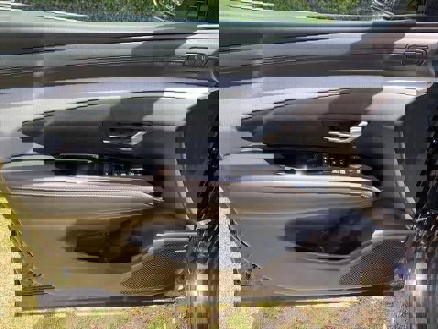 New 2025 Hyundai Santa Cruz Limited image 13