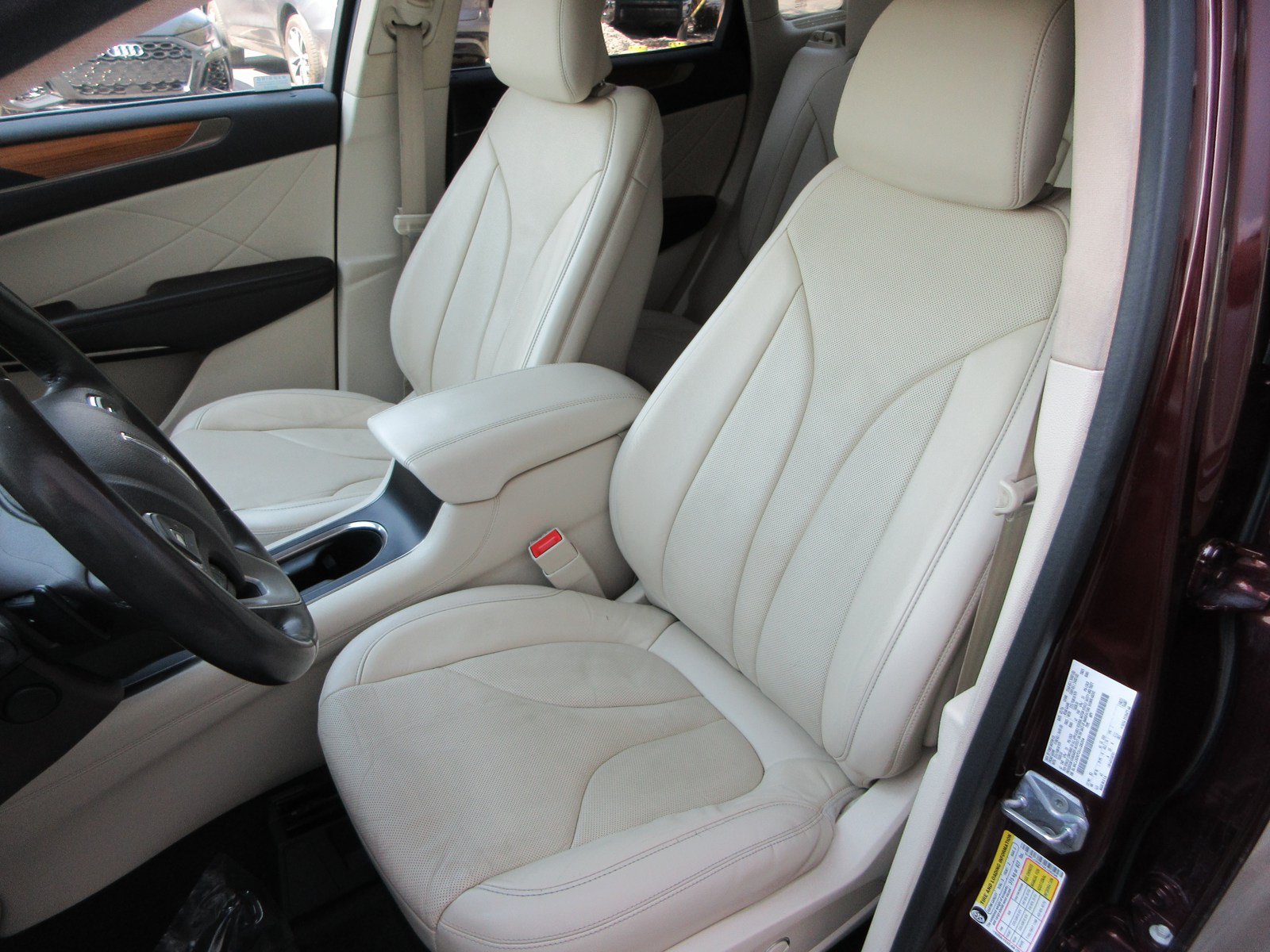 Used 2016 Lincoln MKC Reserve AWD/4WD image 32