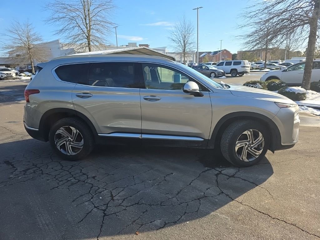 Used 2023 Hyundai Santa Fe SEL w/ Premium Package image 17
