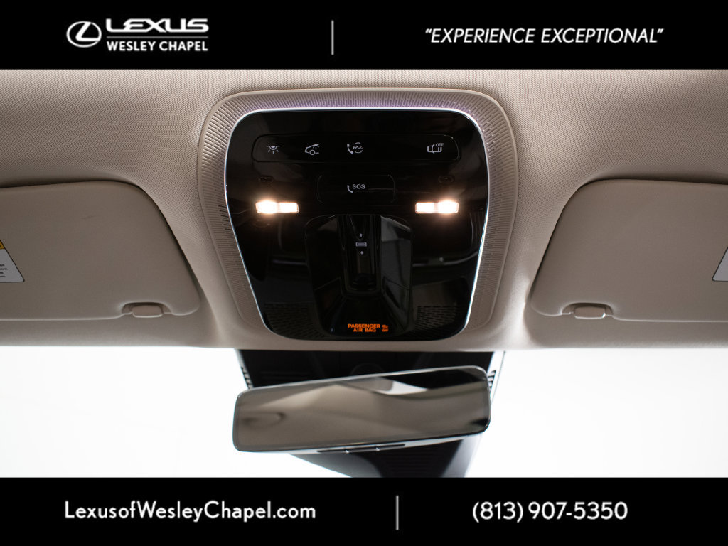 Used 2025 Mercedes-Benz E 350 4MATIC Sedan image 23