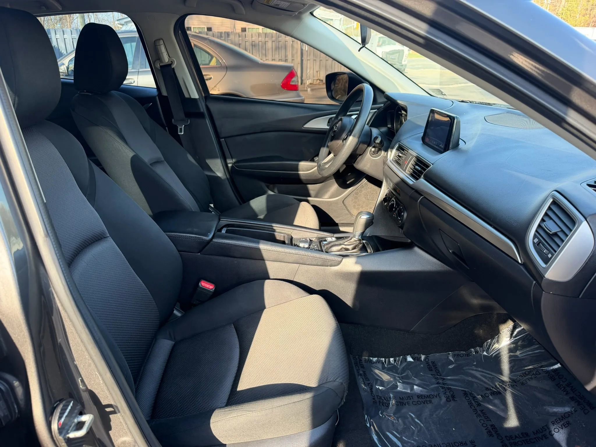 Used 2017 MAZDA MAZDA3 Sport image 16