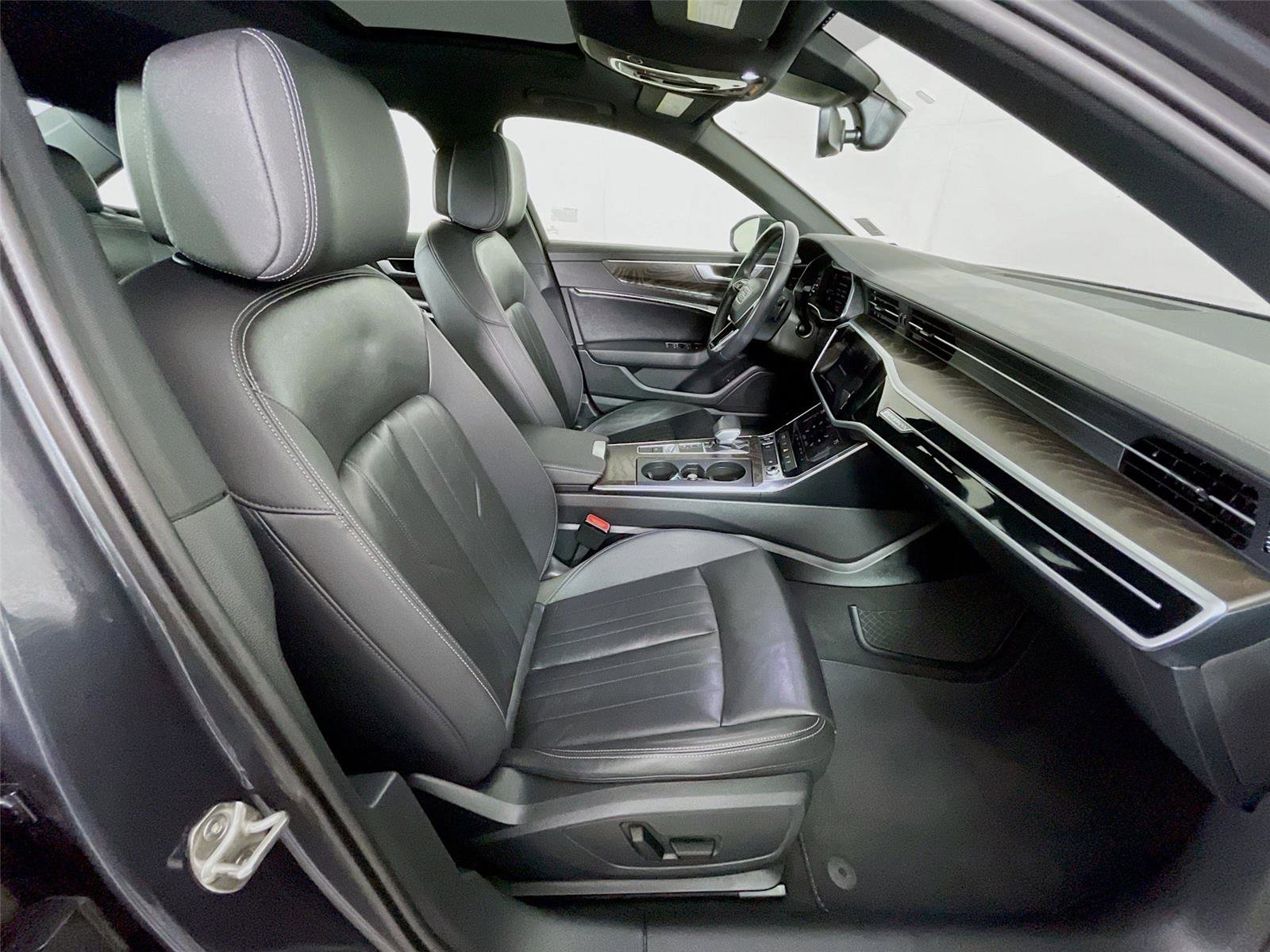 Used 2023 Audi A6 Premium image 32