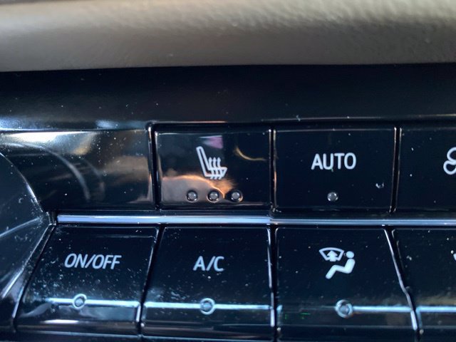 Used 2025 Chevrolet Equinox LT w/ Convenience Package II AWD/4WD image 3