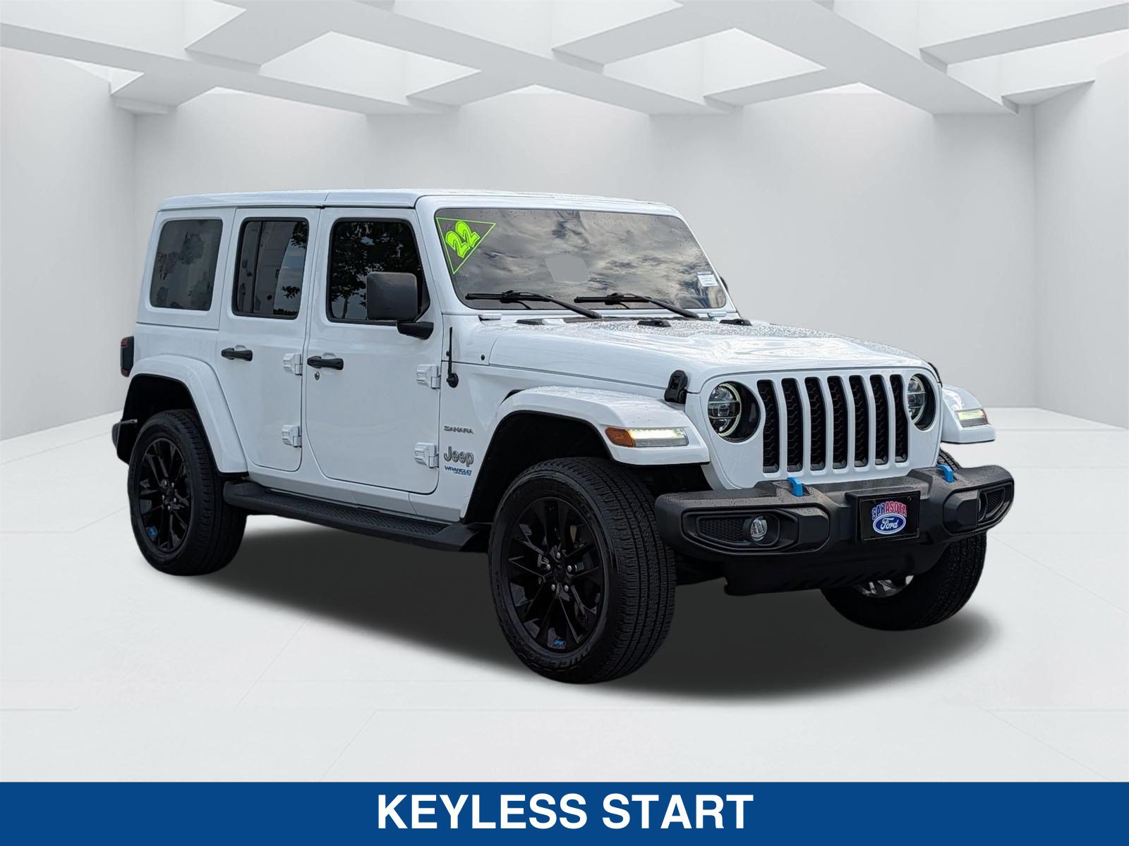 Used 2022 Jeep Wrangler Unlimited Sahara w/ Cold Weather Group AWD/4WD image 3