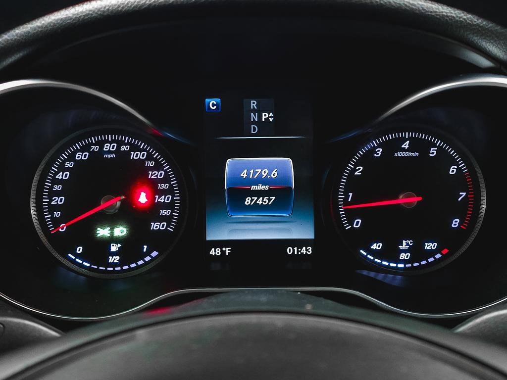 Used 2017 Mercedes-Benz C 300 4MATIC Sedan image 24