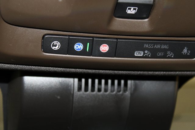 Used 2024 GMC Yukon XL Denali w/ Denali Reserve Package image 41