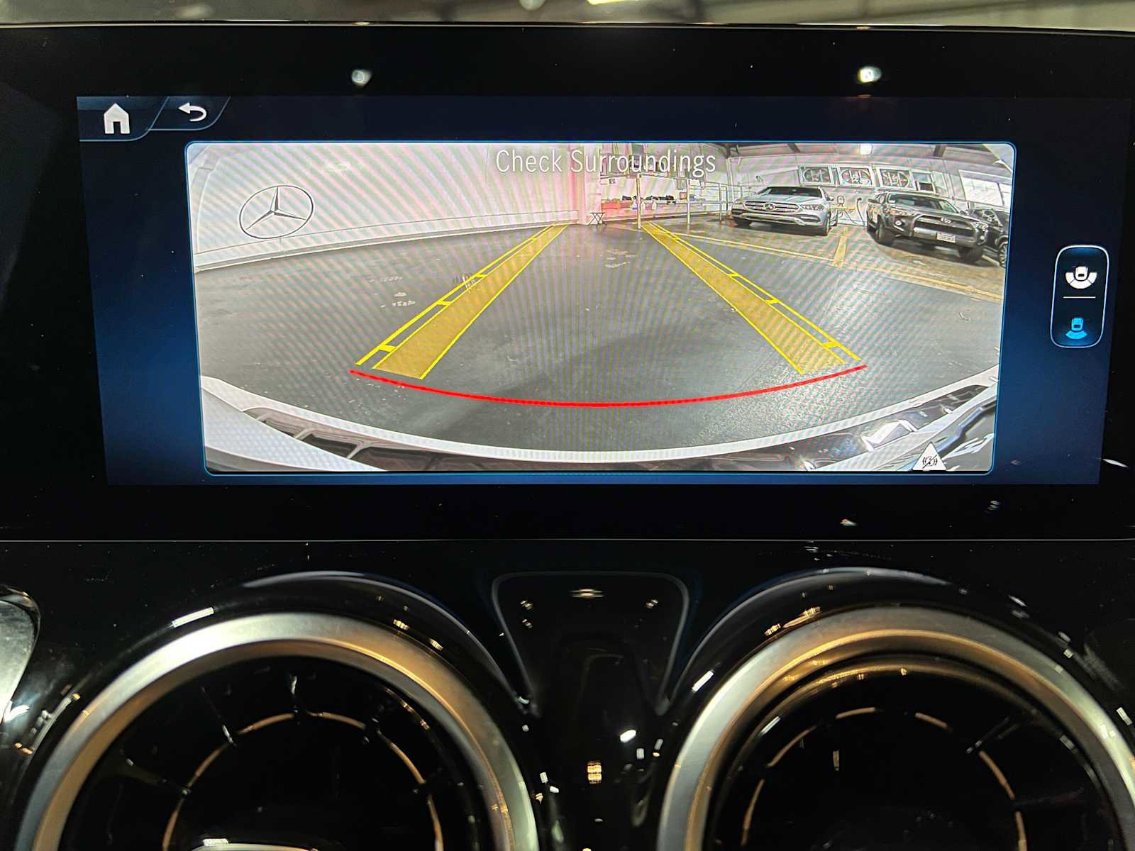 Certified 2025 Mercedes-Benz GLB 250 4MATIC image 36