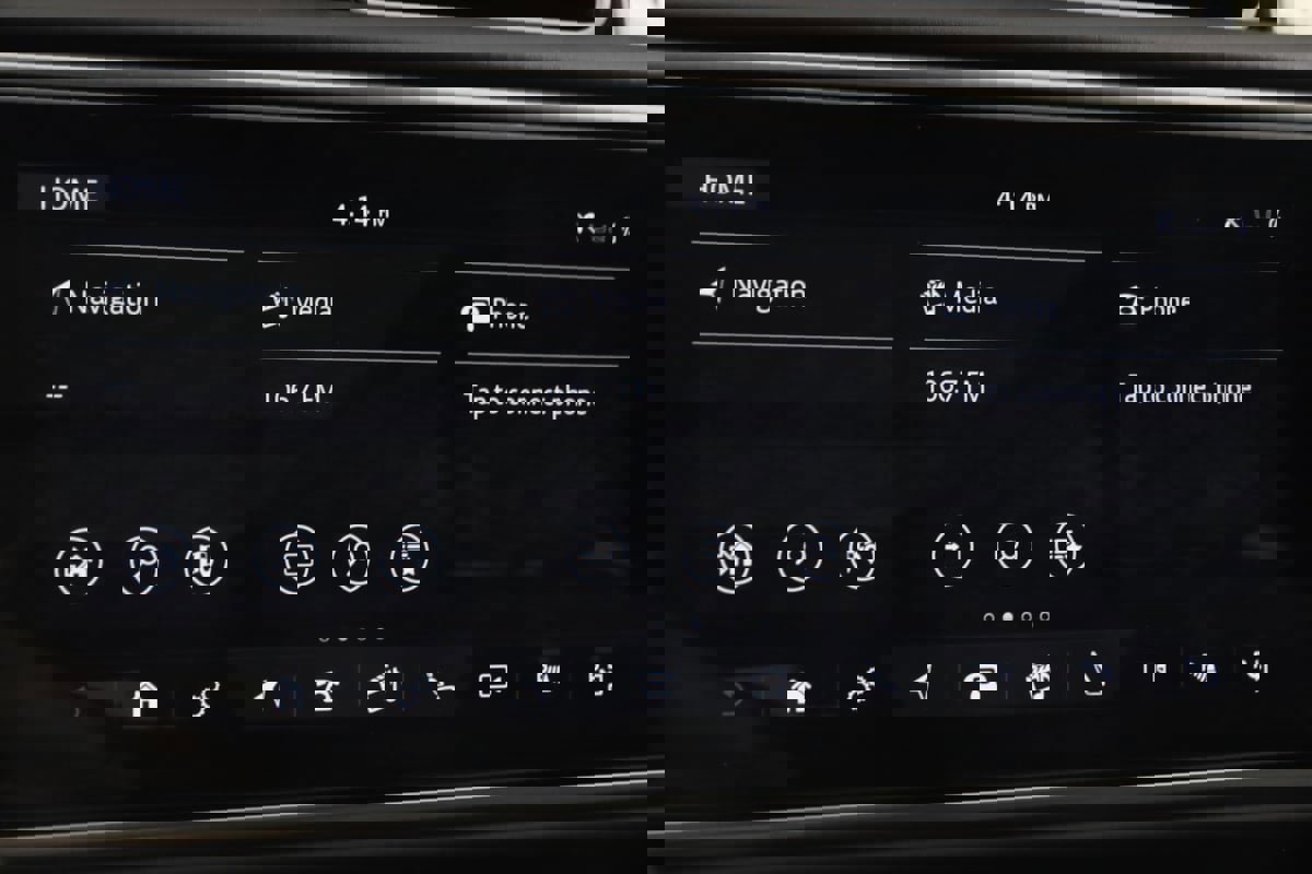 Used 2020 Land Rover Range Rover Autobiography image 28