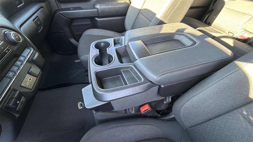 Used 2023 Chevrolet Silverado 2500 Custom w/ Custom Convenience Package image 32