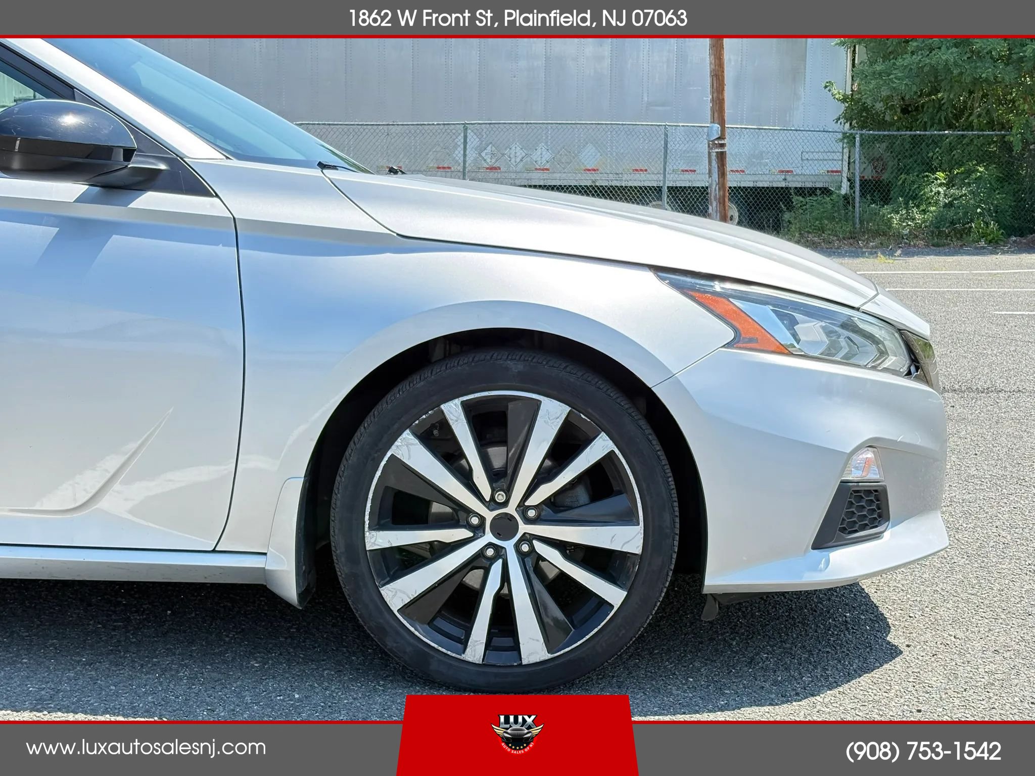 Used 2020 Nissan Altima 2.5 SR FWD image 12