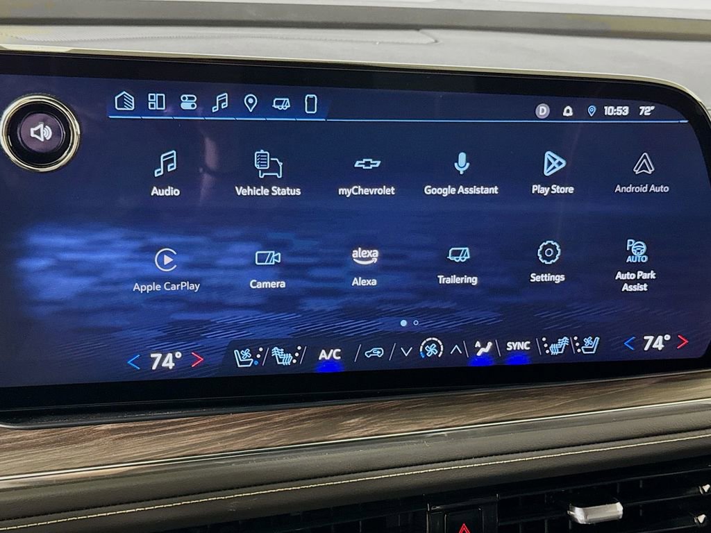 Certified 2025 Chevrolet Suburban Premier image 13