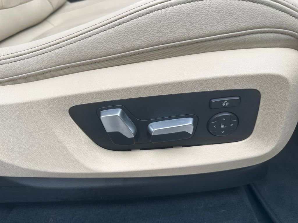 Used 2021 BMW X5 sDrive40i w/ Premium Package image 41