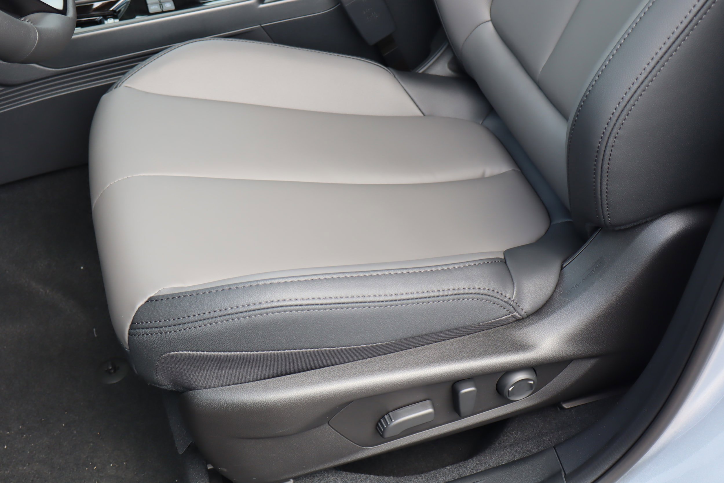 New 2026 Subaru Outback Premium AWD/4WD image 10