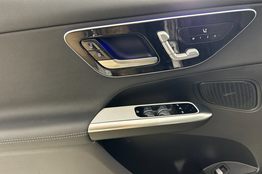 Certified 2026 Mercedes-Benz GLC 300 4MATIC image 12