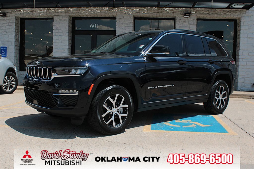 Used 2024 Jeep Grand Cherokee Limited w/ Trailer Tow Package