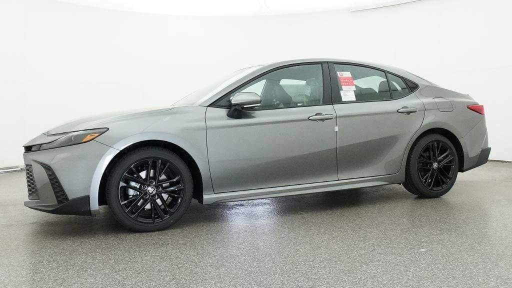 New 2026 Toyota Camry SE FWD image 18