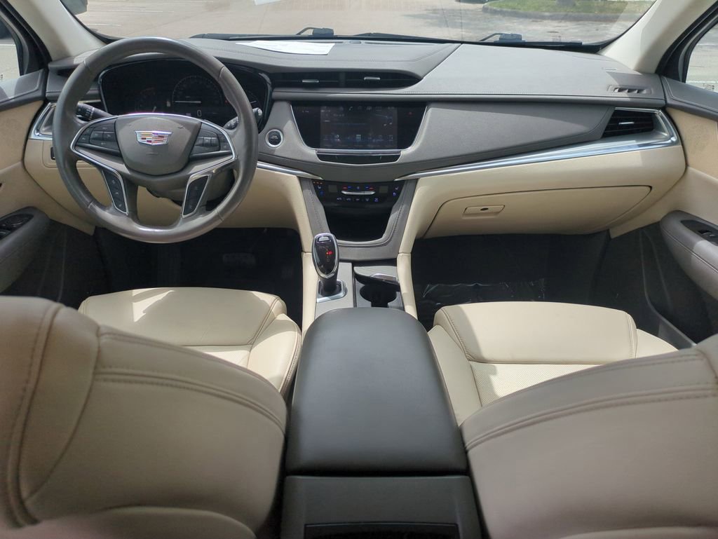 Used 2019 Cadillac XT5 Premium Luxury image 17