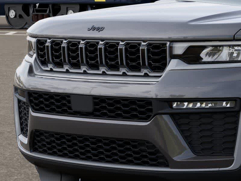 New 2026 Jeep Grand Cherokee Limited w/ Limited Altitude Package AWD/4WD image 11