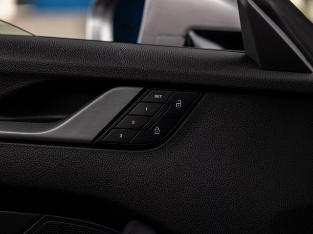 Certified 2025 Porsche 911 Carrera image 35