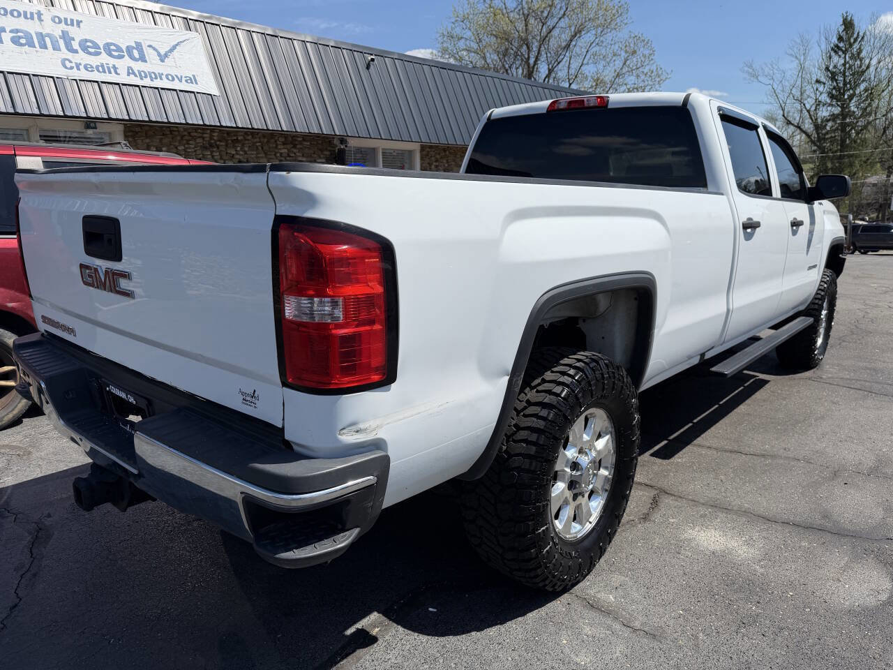Used 2017 GMC Sierra 2500 4x4 Crew Cab image 3