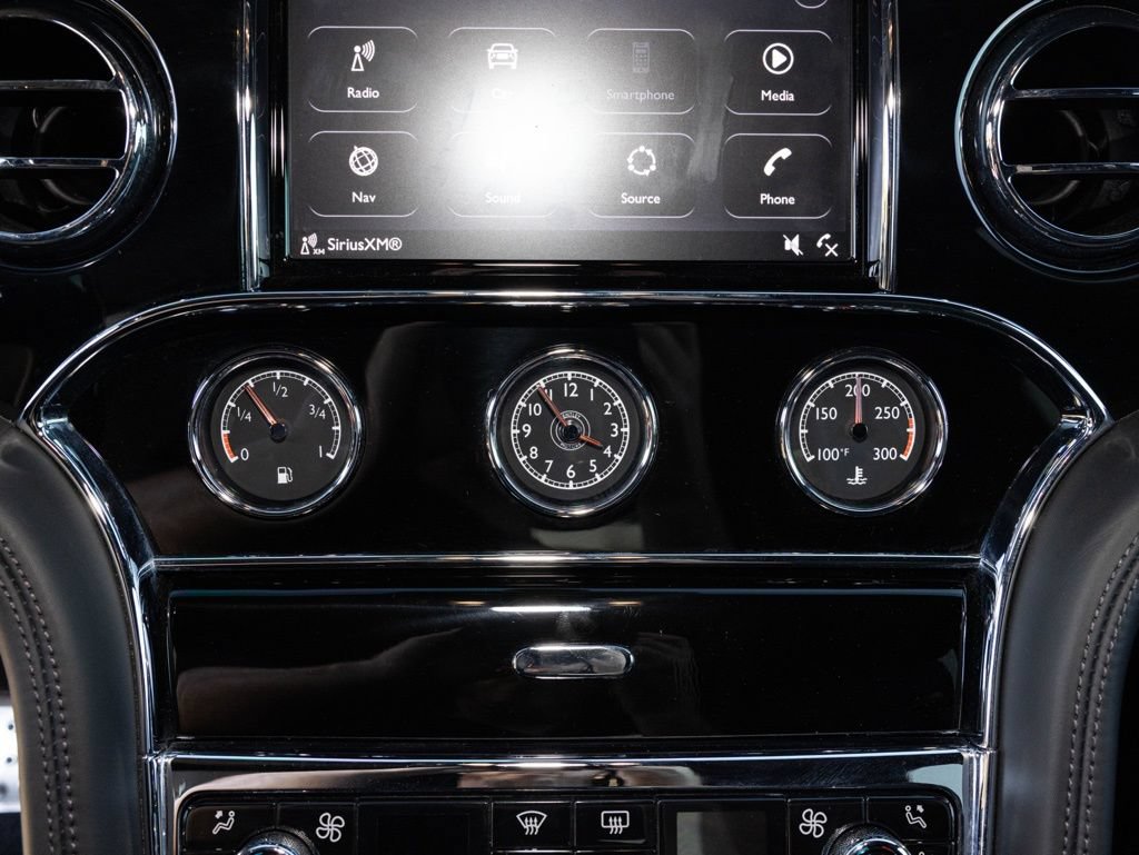 Used 2020 Bentley Mulsanne RWD image 43