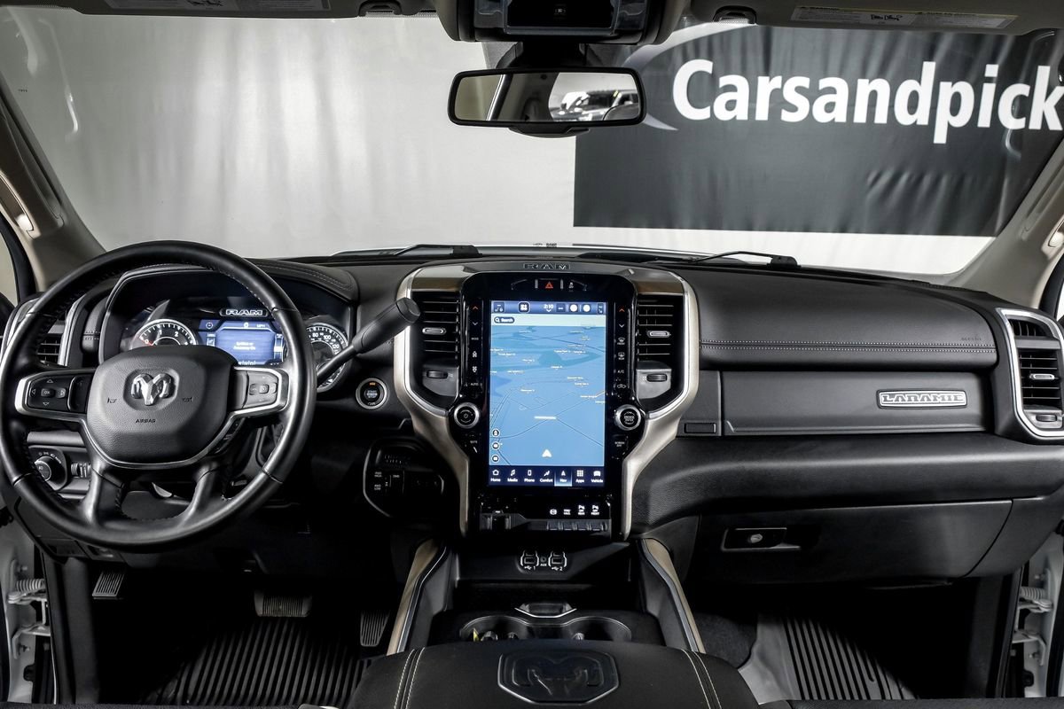 Used 2024 RAM 2500 Laramie AWD/4WD image 14