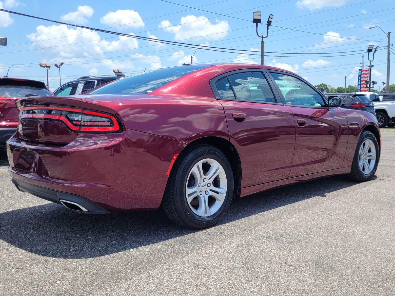Used 2019 Dodge Charger SXT RWD image 5