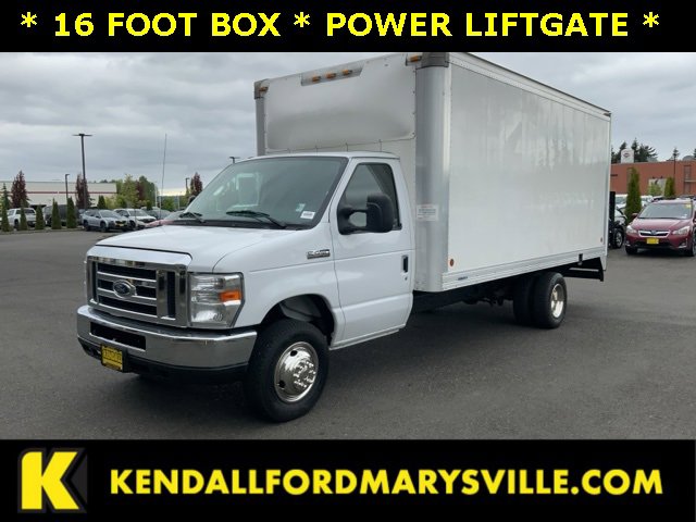 Used 2019 Ford E-450 and Econoline 450 Super Duty w/ Exterior Upgrade Package