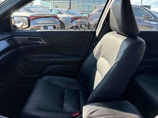 Used 2017 Honda Accord Sport Special Edition image 20