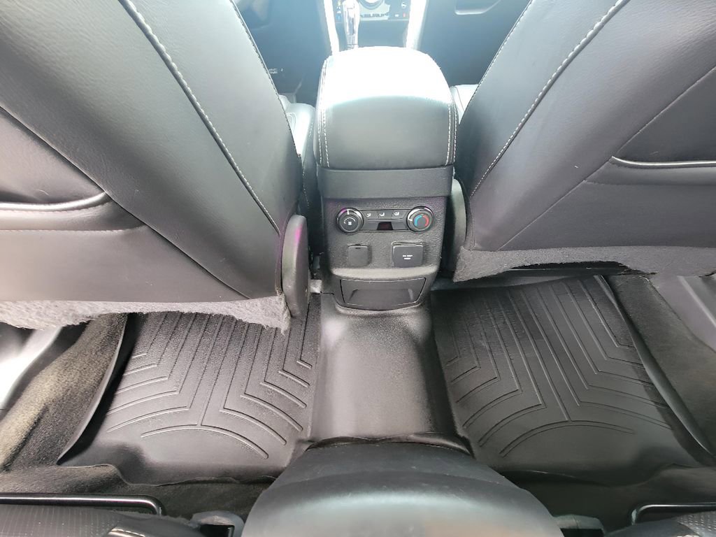 Used 2015 Ford Explorer Sport image 27