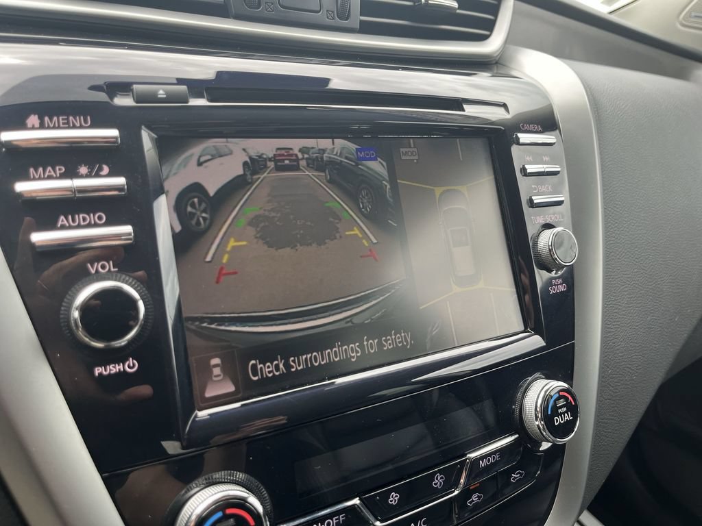 Used 2023 Nissan Murano SL w/ Cargo Package AWD/4WD image 17