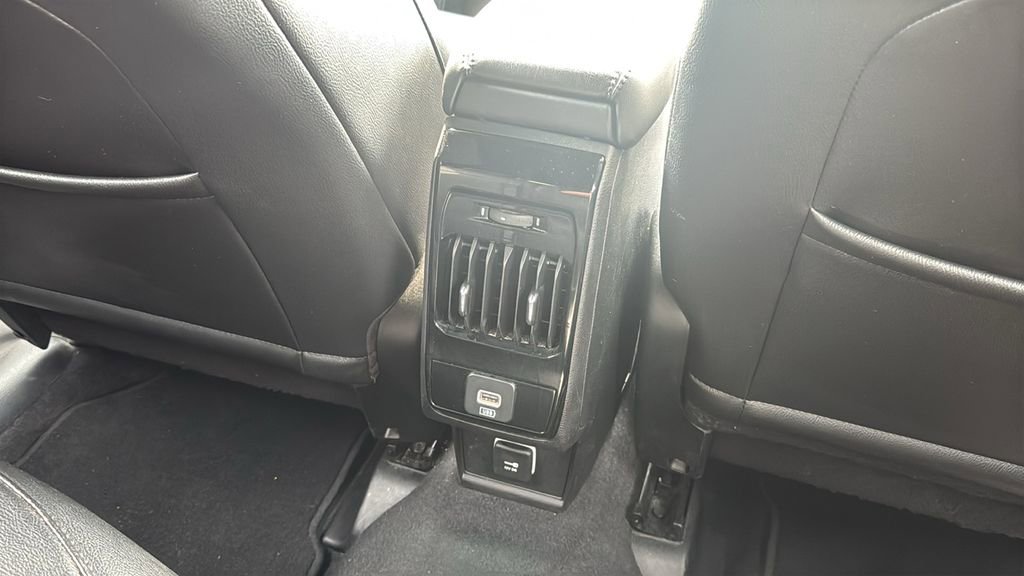 Used 2024 Jeep Compass Limited AWD/4WD image 20