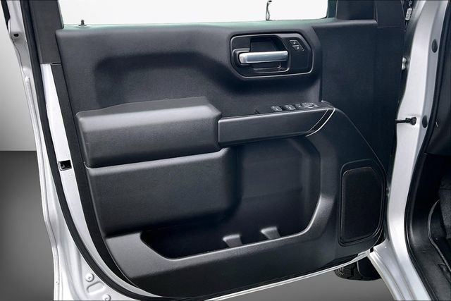 Used 2021 Chevrolet Silverado 1500 Custom Trail Boss w/ LPO, Dark Essentials Package AWD/4WD image 16