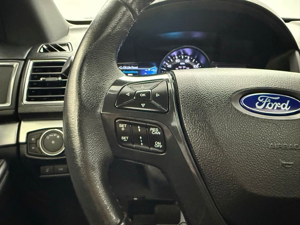 Used 2018 Ford Explorer Sport w/ Equipment Group 401A AWD/4WD image 27