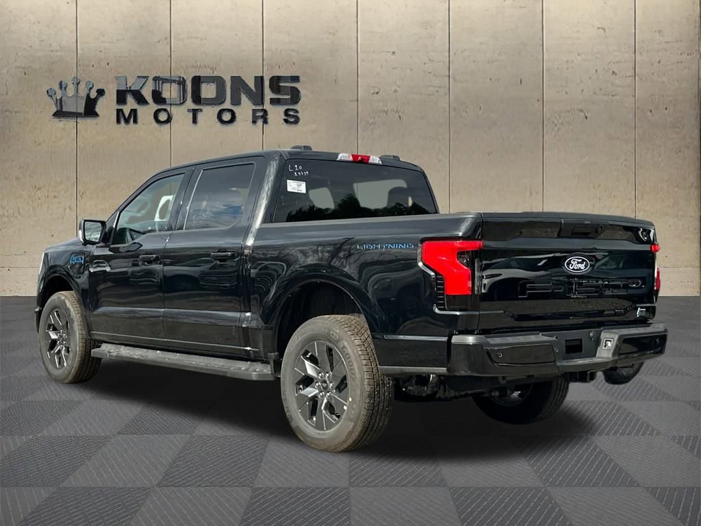 New 2025 Ford F150 Lightning Flash AWD/4WD image 6