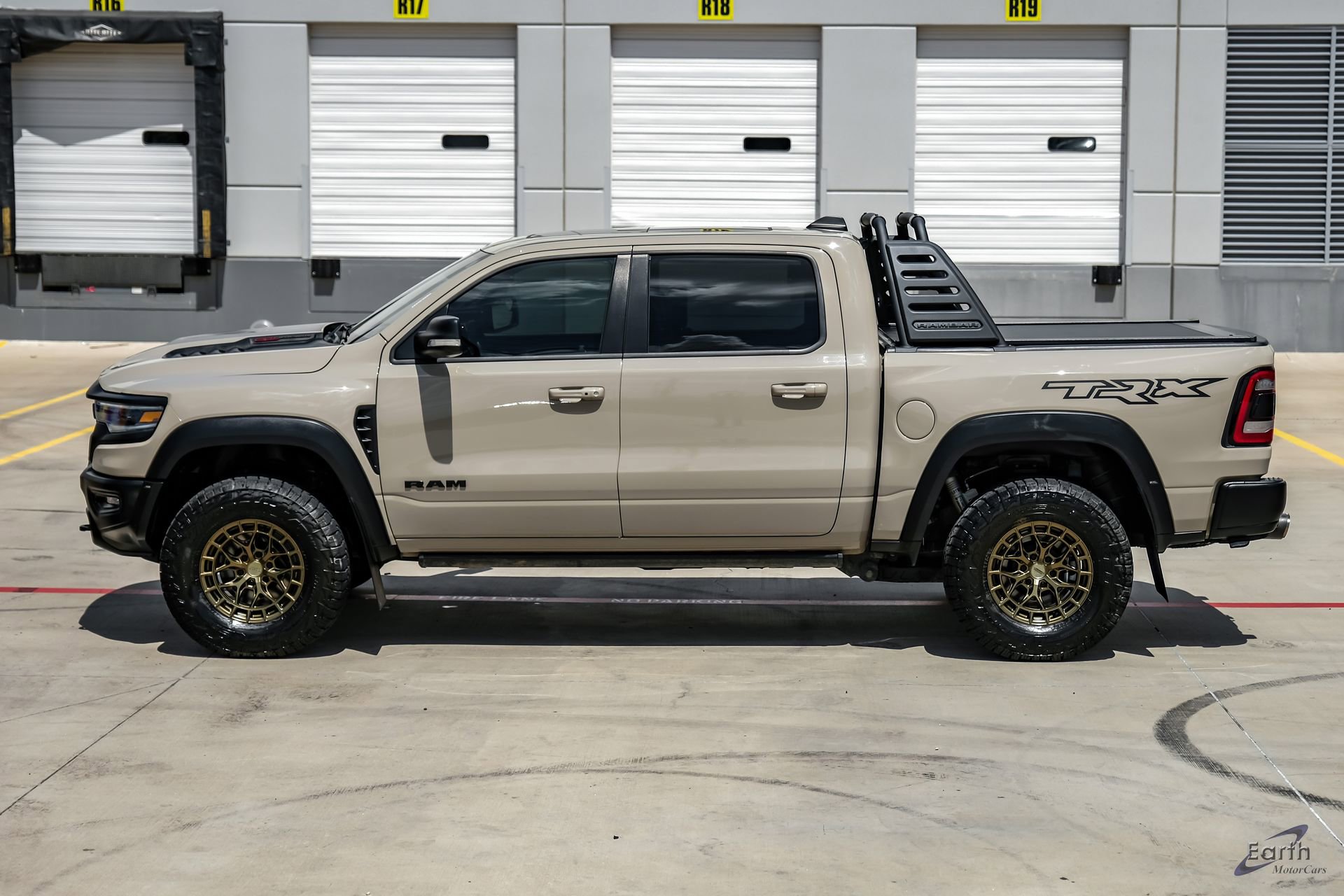 Used 2022 RAM 1500 TRX w/ TRX Level 2 Equipment Group AWD/4WD image 9