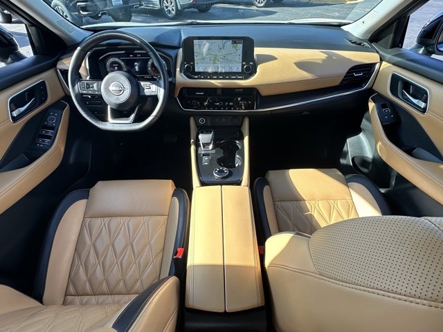 Certified 2023 Nissan Rogue Platinum image 28