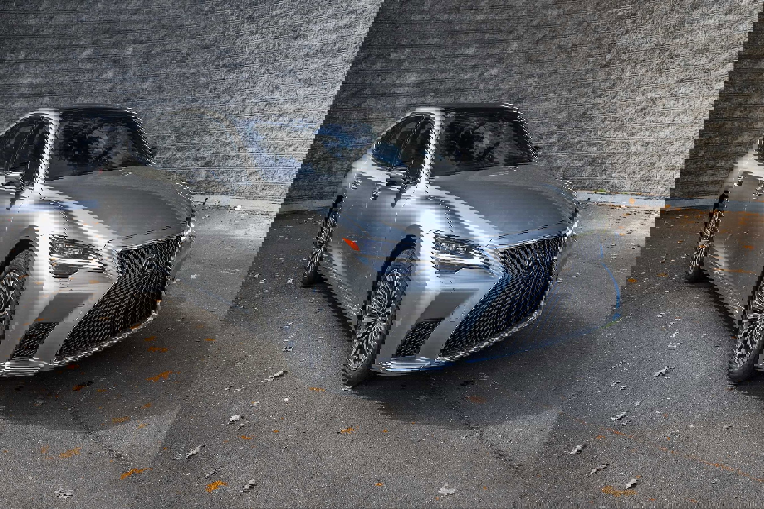 Used 2024 Lexus LS 500 AWD w/ Interior Upgrade Package image 2