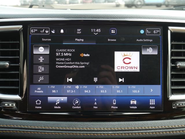 Used 2021 Chrysler Pacifica Pinnacle AWD/4WD image 17