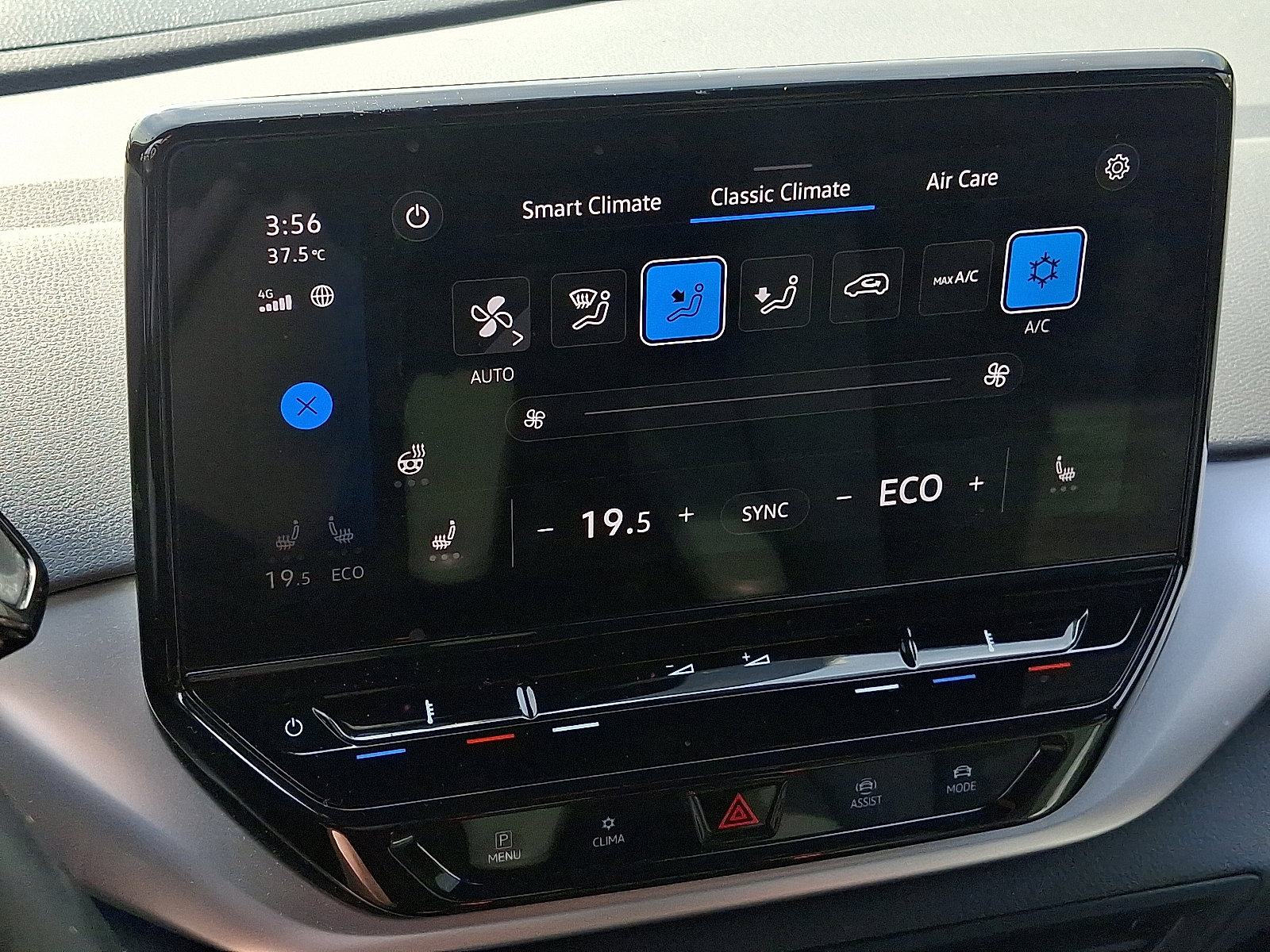 Used 2021 Volkswagen ID.4 Pro image 15