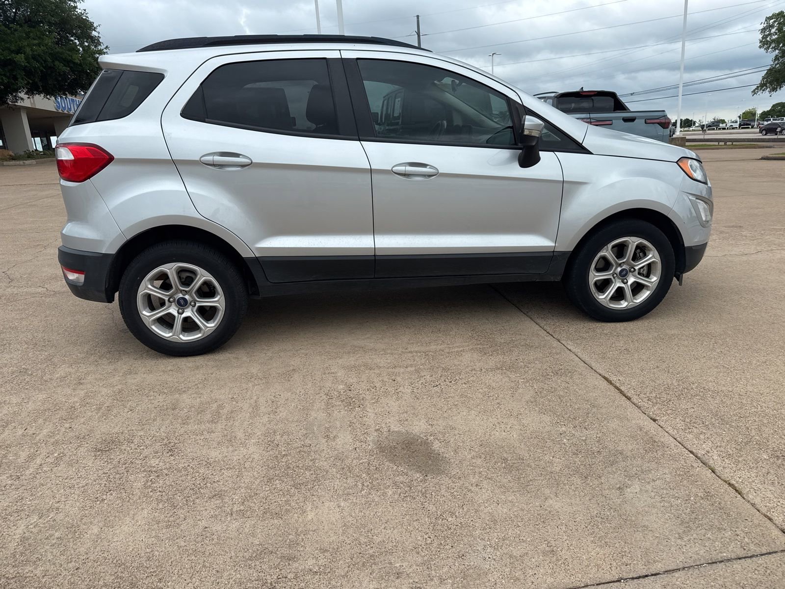 Used 2020 Ford EcoSport SE image 8