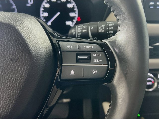 Used 2025 Honda HR-V EX-L image 18