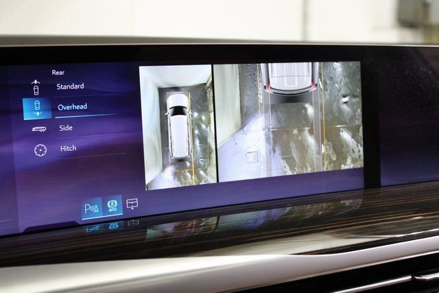 New 2026 Cadillac Escalade ESV Luxury w/ Touring Package image 19