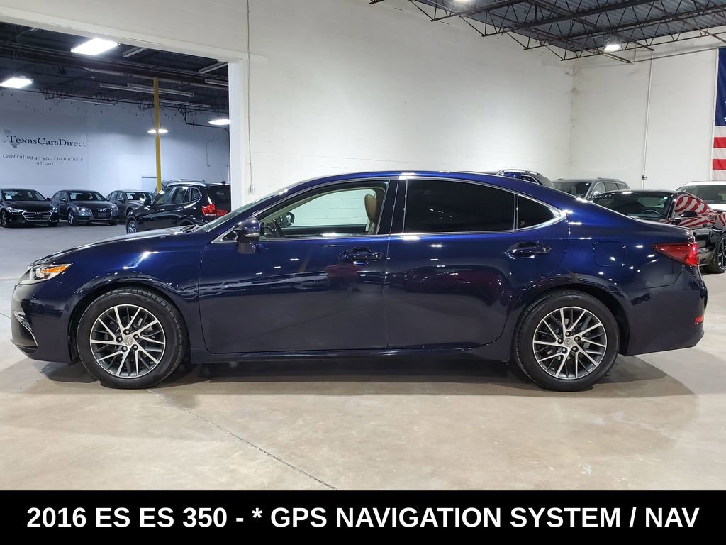Used 2016 Lexus ES 350 w/ Luxury Package w/Wood Trim image 12