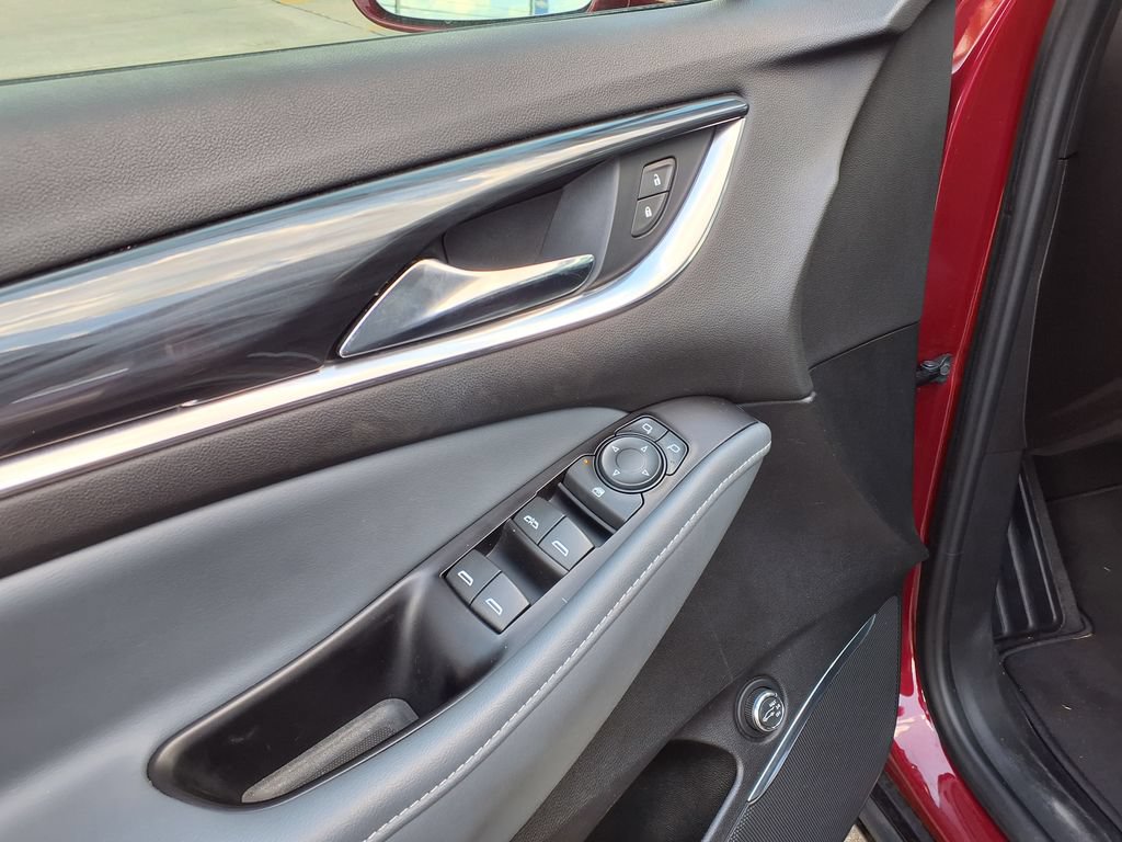 Used 2019 Buick Enclave Essence FWD image 20
